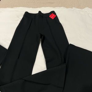 Spanx NWT The Perfect Pant, Hi-Rise Flare.